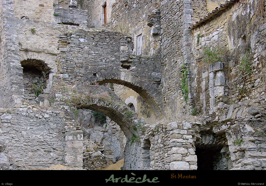20010820_stmontantvillage_ruines_2