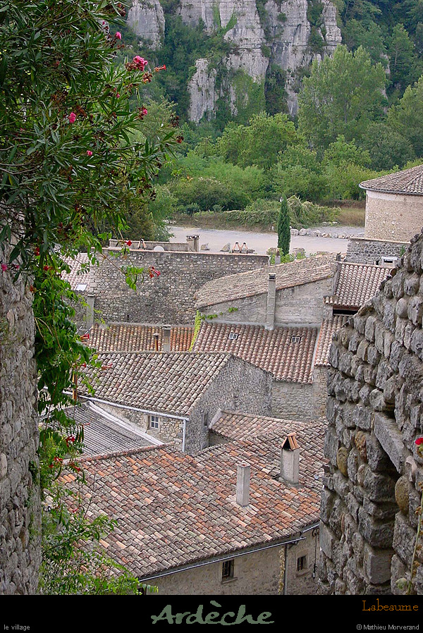 20010904_labeaume_village_delouest_4