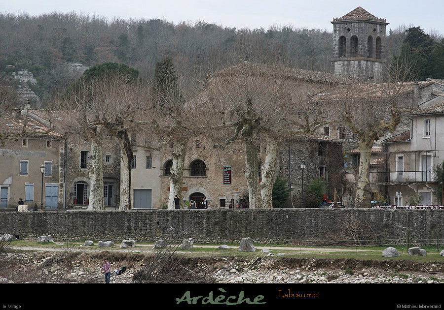 20100321_labeaume_villageparav1