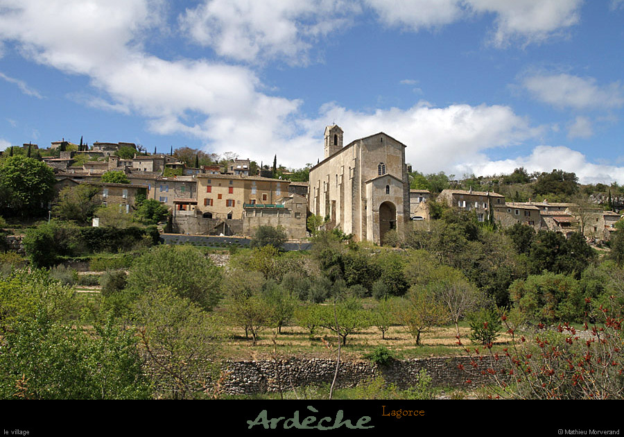 20120418_lagorce_villageparese