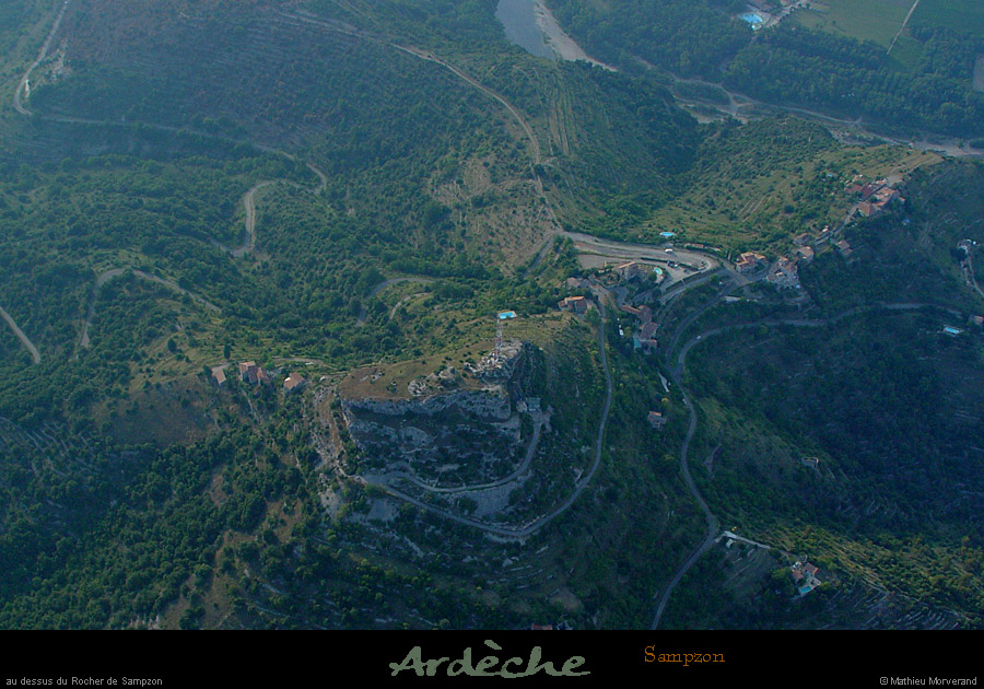 20020720_ulm_vol_sampzon_rocher_1