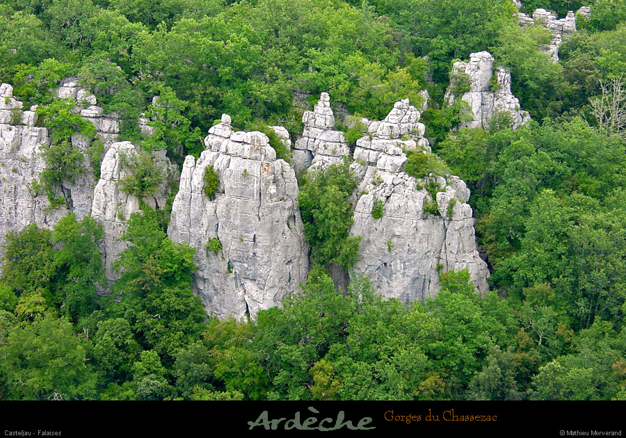 20010616_casteljau_gorgeschassezac_falaises_3