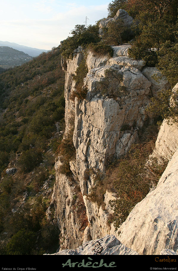20100110_gorgescasteljau_falaisesendieu1