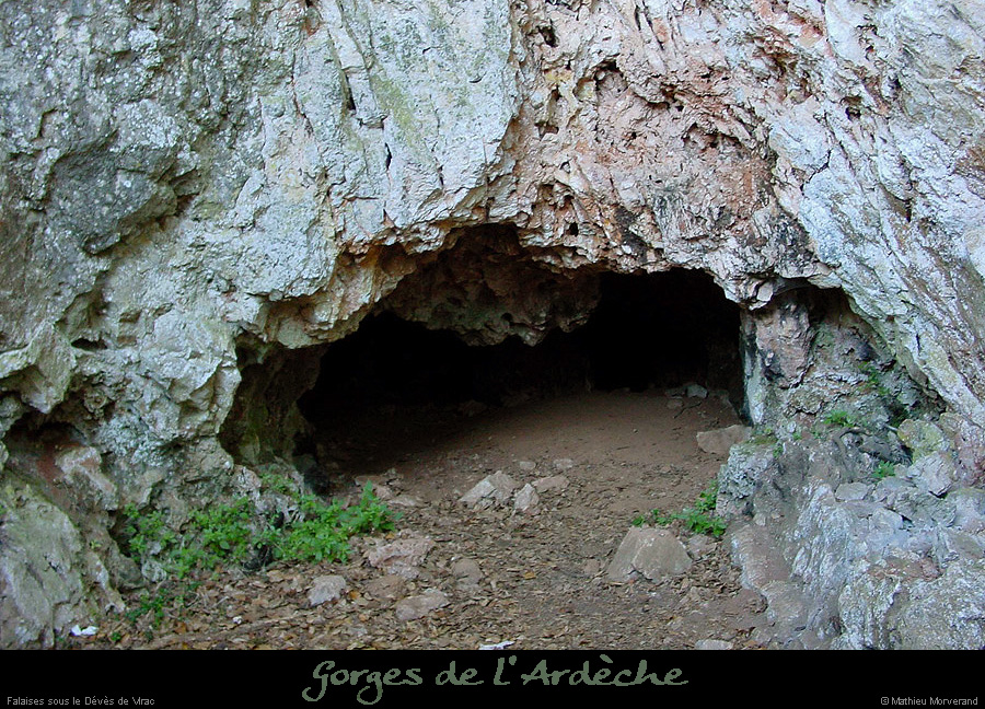 20010721_entreedelagrotteducharlemagne_3