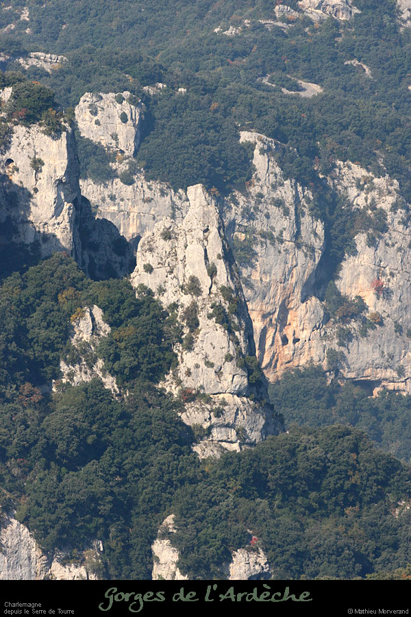 20081011_charlemagnedeserredetourre1