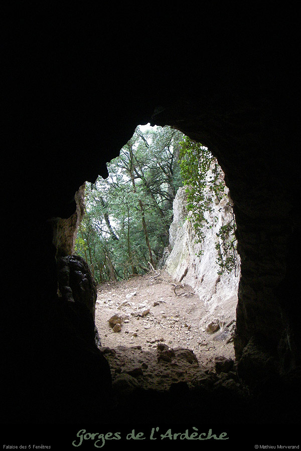 20090117_falaise5fenetres_baumesup4