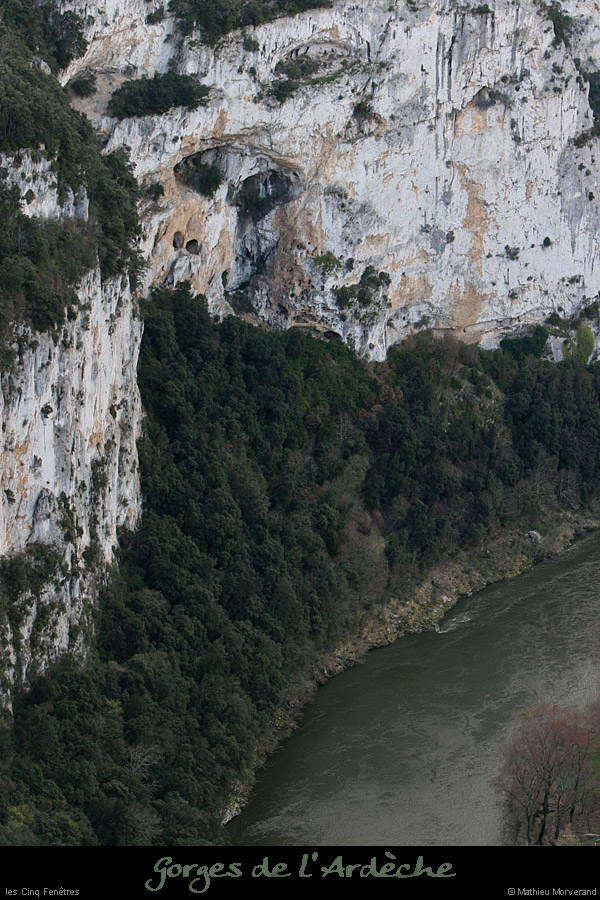 20100327_falaise5fenetresdeserredetourre2