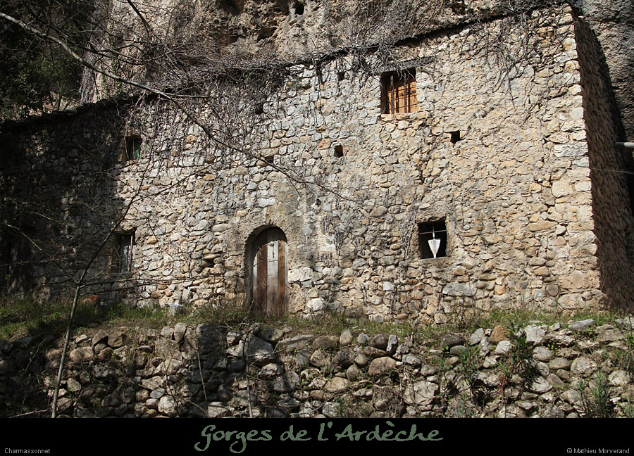 20130407_charmassonnet_batisse1