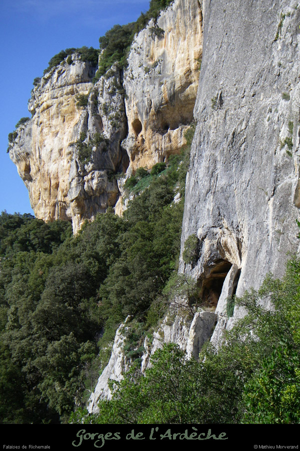 20080314_ssbaumesobscuresfalaise2