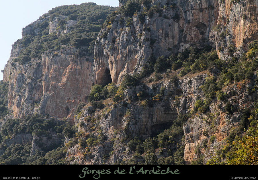 20111001_grottetriangledepuispastiere1