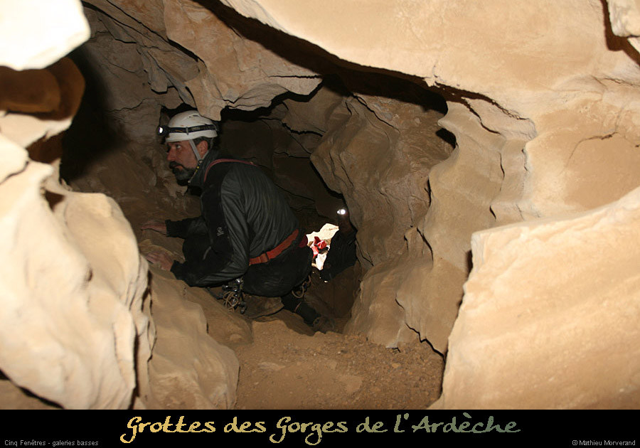 20081219_5fenetresniv0_cave2