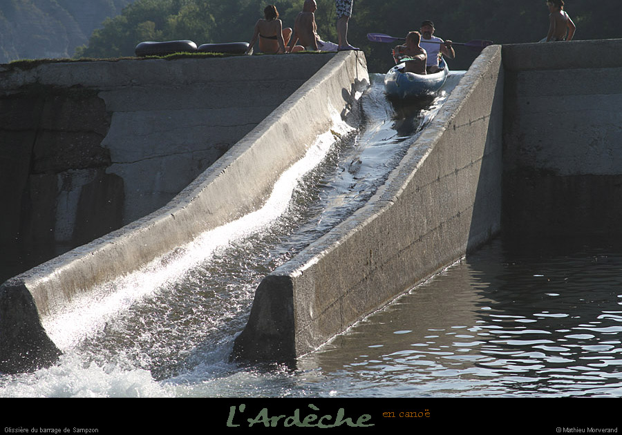 20110821_canoeardeche_glissierebarragesampzon