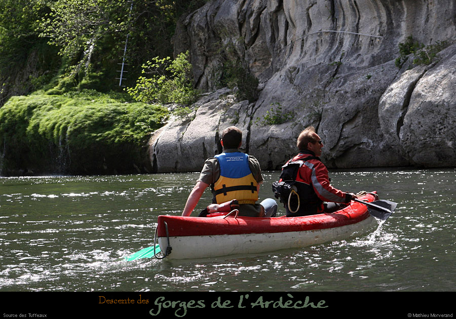 20110413_canoe_tuffeaux1