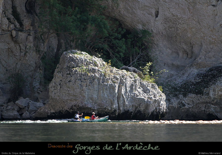 20110410_canoe_grottecirquemadeleine3