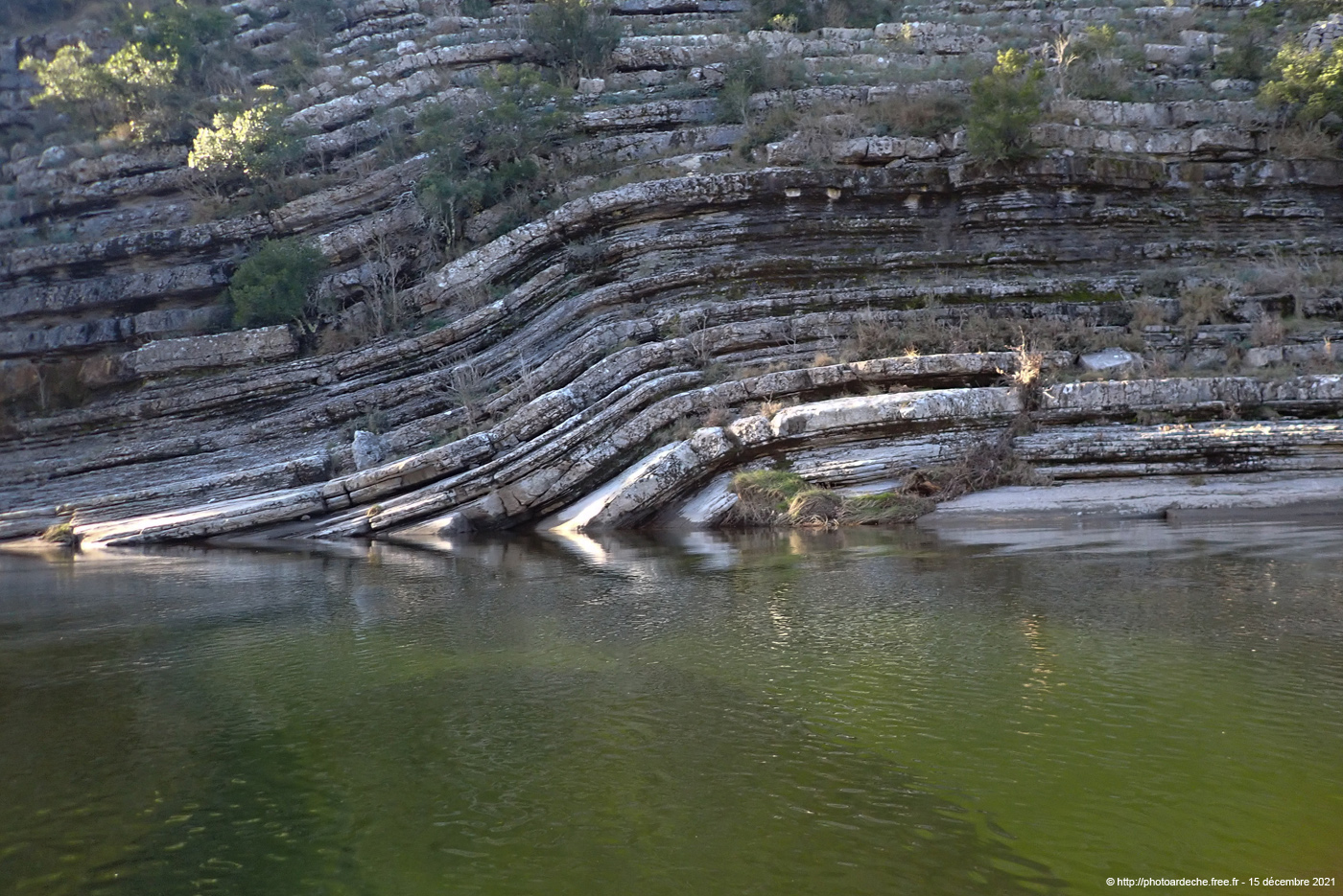 20211215_050
