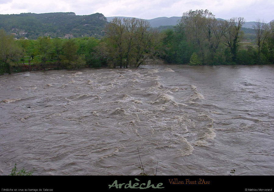 20011020_barragedesalavas_crue_1
