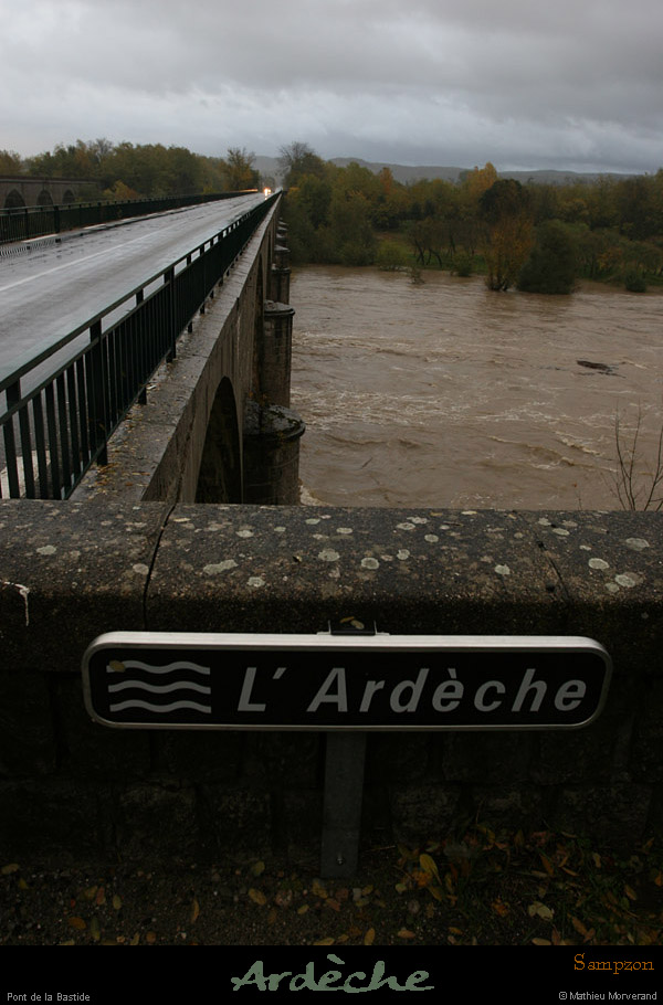 20101031_crue_ardeche_ptlabastide3