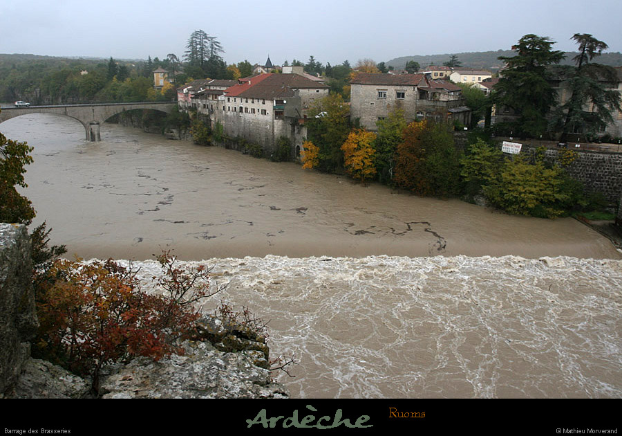 20101031_crue_barrageruoms3