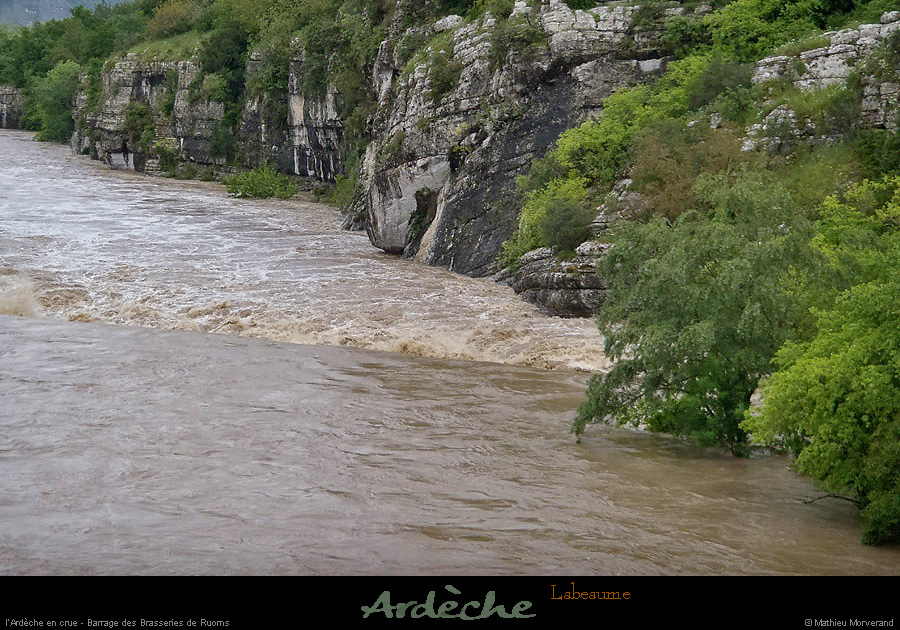 20130518_ardeche_crue_barrageruomsparam2