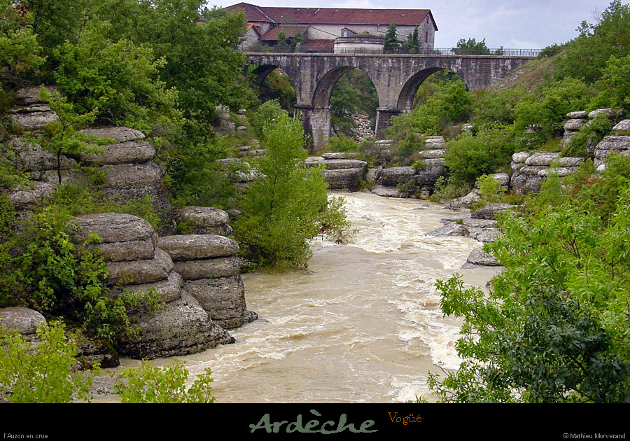 20020909_auzon_amontvoguegare_3