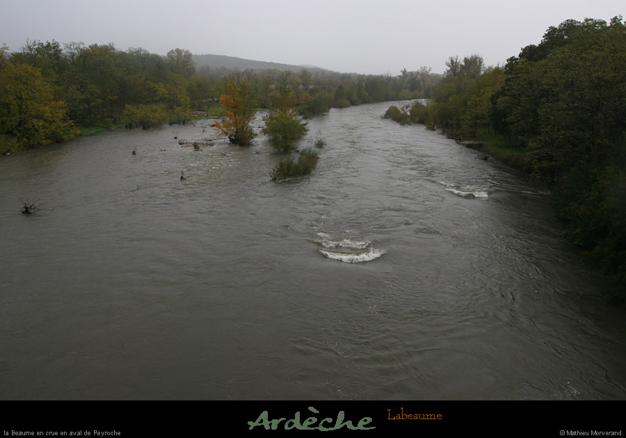 20101031_crue_beaume_peyrocheav