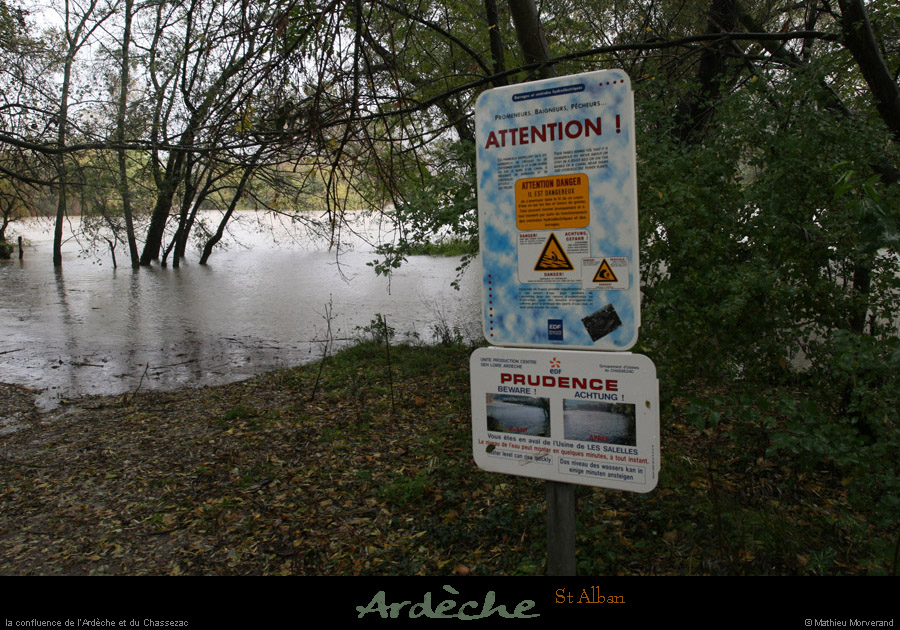 20101031_crue_confluenceardechechassezac4