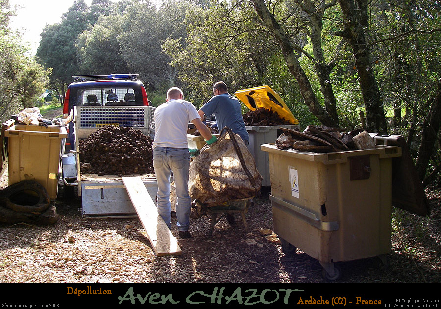 chazot0805_tri03an