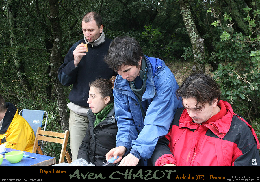 chazot0811_log23mm