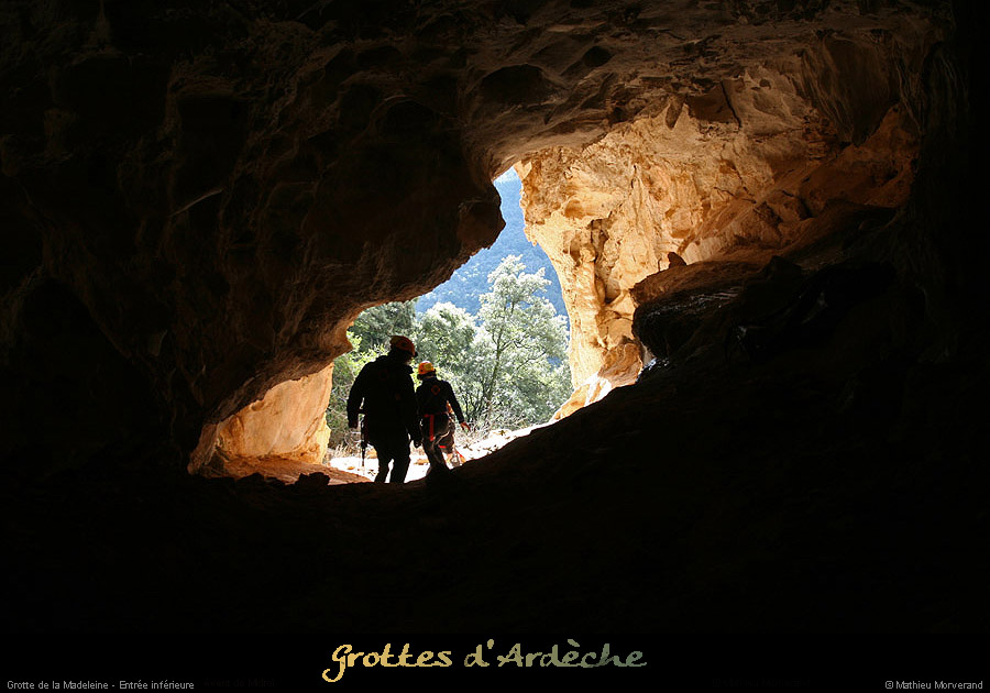 20100220_madeleine_entreegrotteinf6