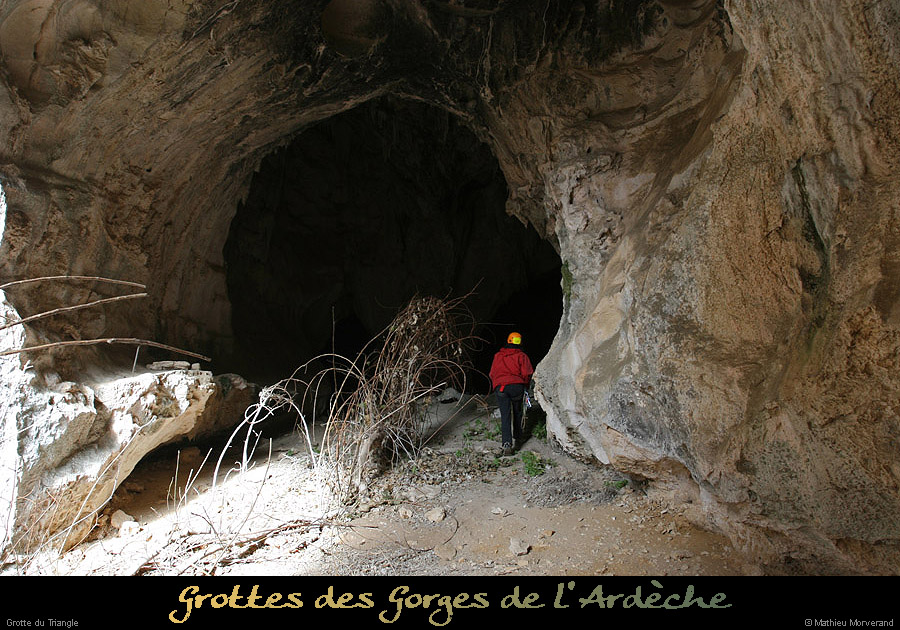 20100220_grottetriangle_grotteest01
