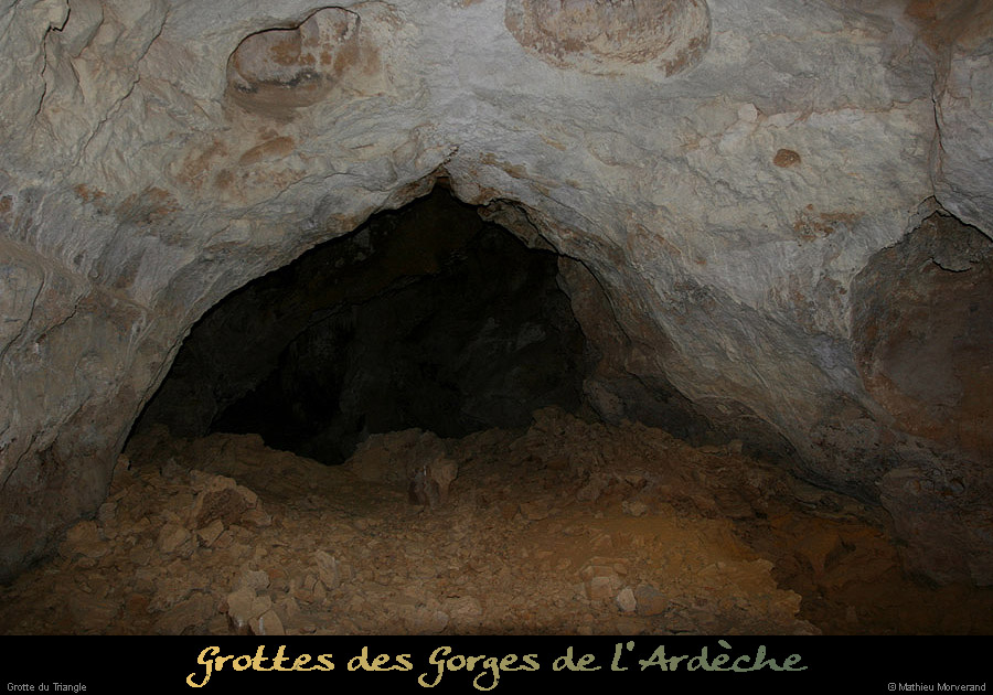 20100220_grottetriangle_grotteest02
