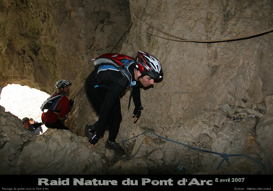 raidpa07_08_006