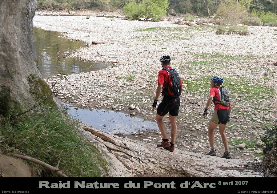 raidpa07_09_078