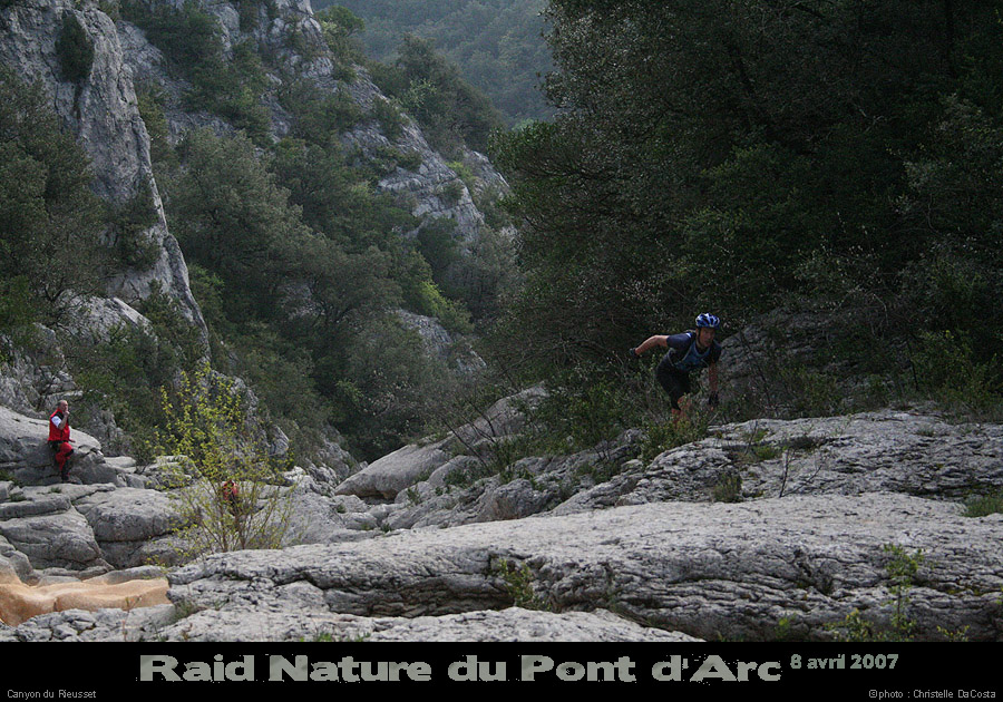 raidpa07_10_006