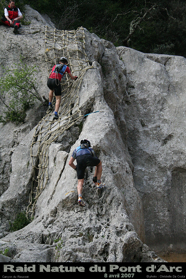 raidpa07_10_008