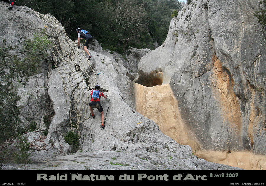 raidpa07_10_013