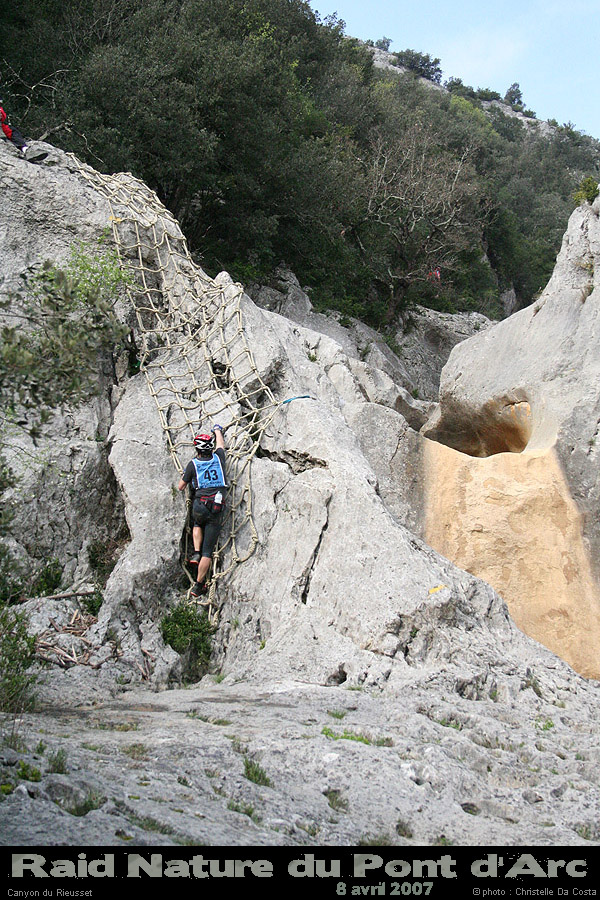 raidpa07_10_021