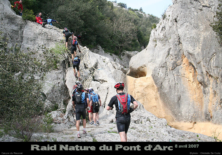 raidpa07_10_035