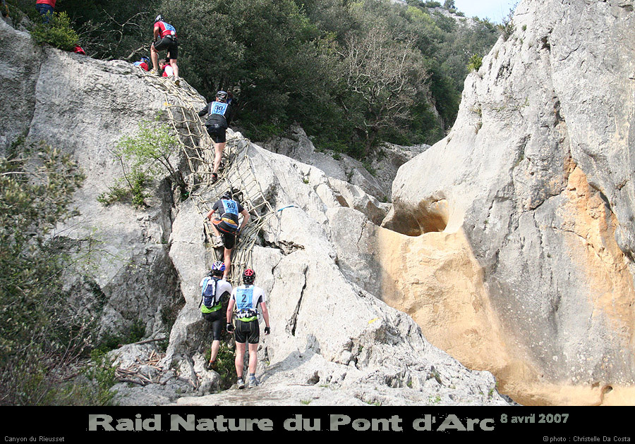 raidpa07_10_047