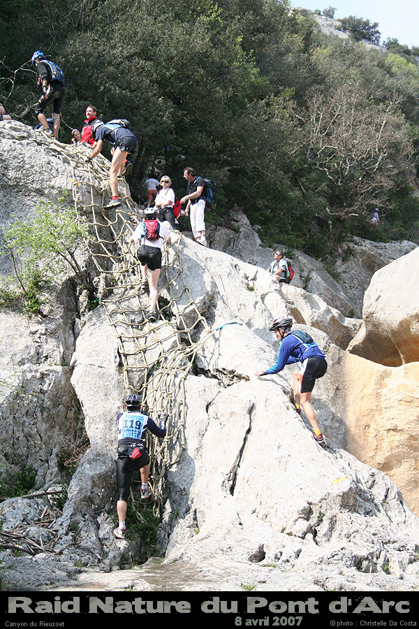 raidpa07_10_085
