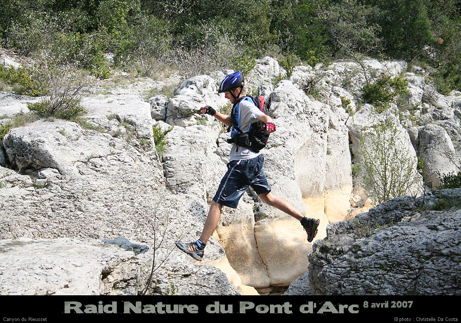 raidpa07_10_095