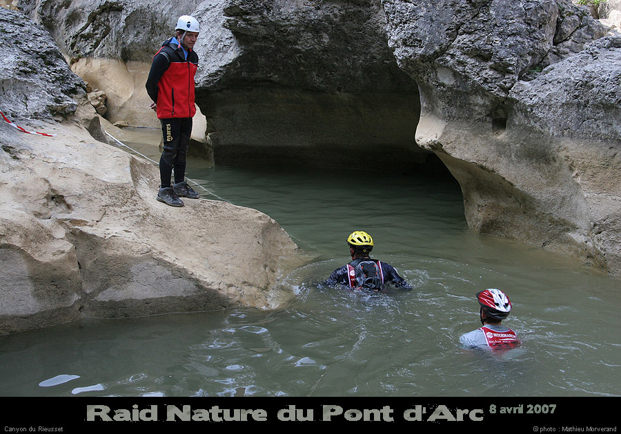 raidpa07_10_123
