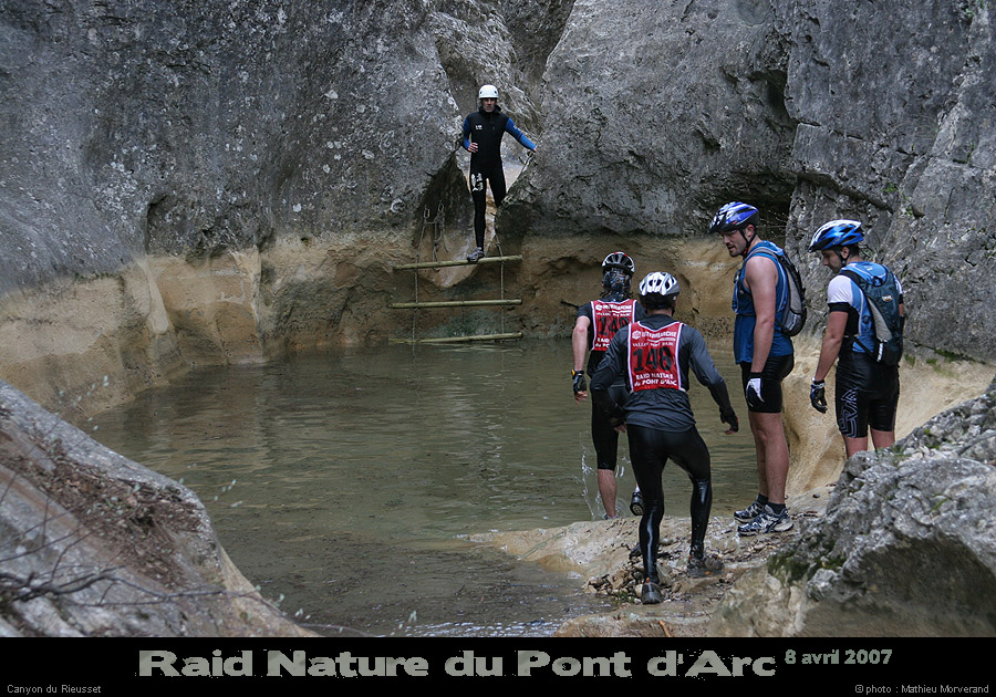 raidpa07_10_161