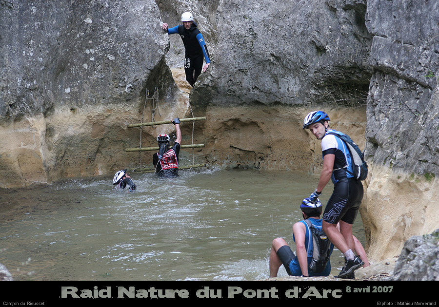 raidpa07_10_163