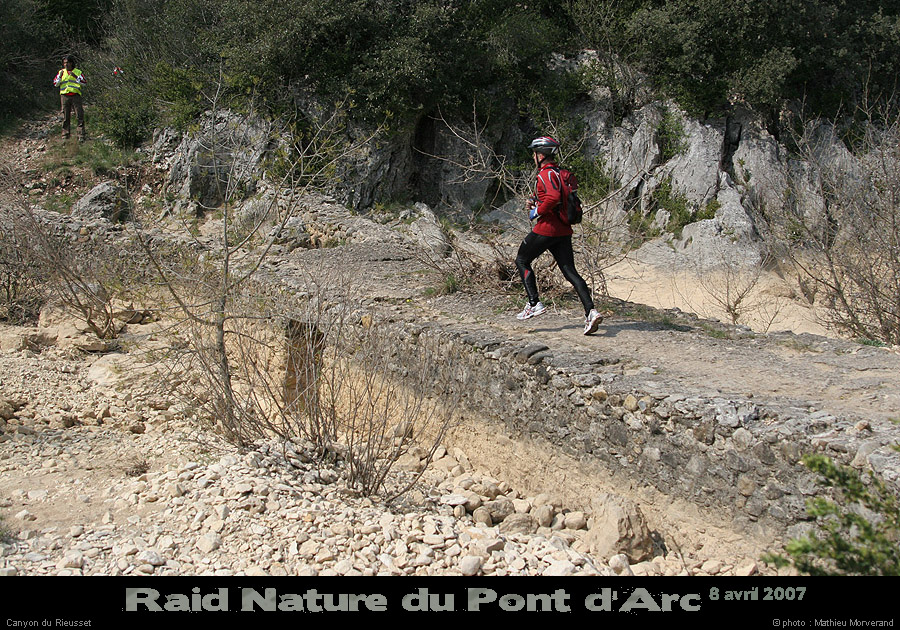 raidpa07_10_304