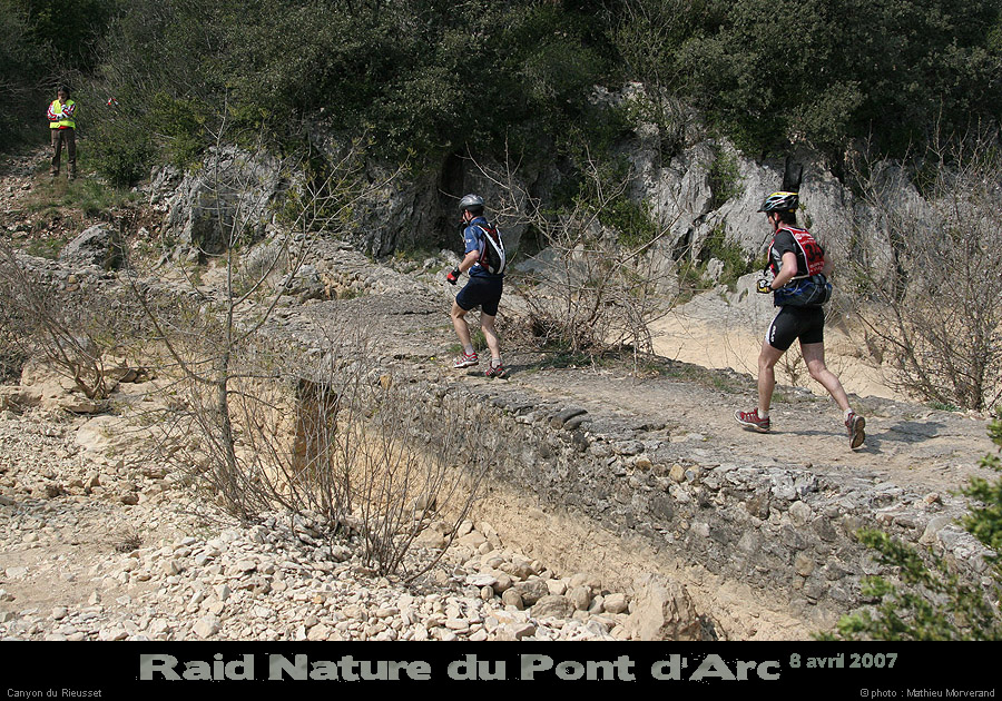 raidpa07_10_305